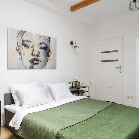 Stylish Apartment In The City Center Of Varsó Kültér fotó