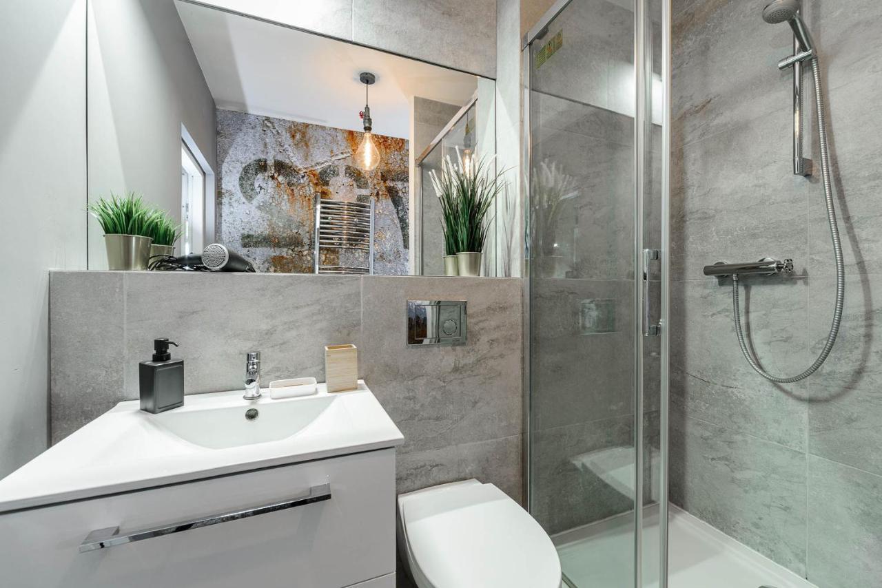 Stylish Apartment In The City Center Of Varsó Kültér fotó